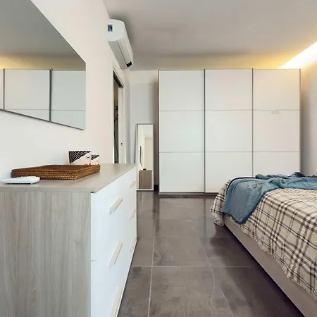 Casa Luca Center & Flat With Sunny Terrace