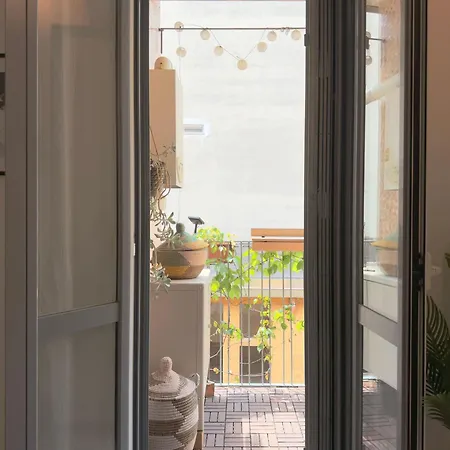 Casa Luca Center & Flat With Sunny Terrace Apartman