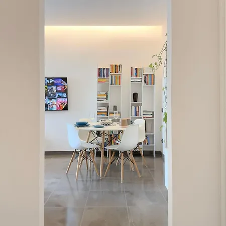 Apartman Casa Luca Center & Flat With Sunny Terrace Milánó