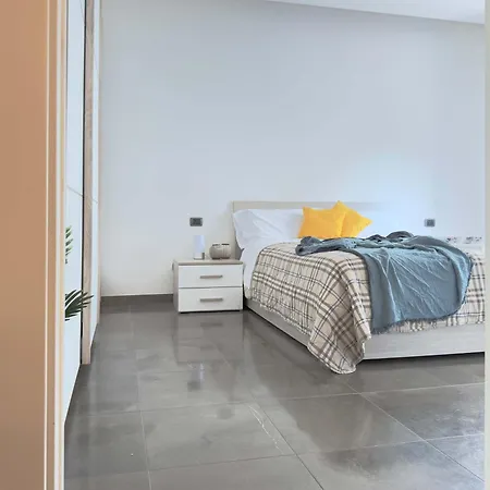 Casa Luca Center & Flat With Sunny Terrace *