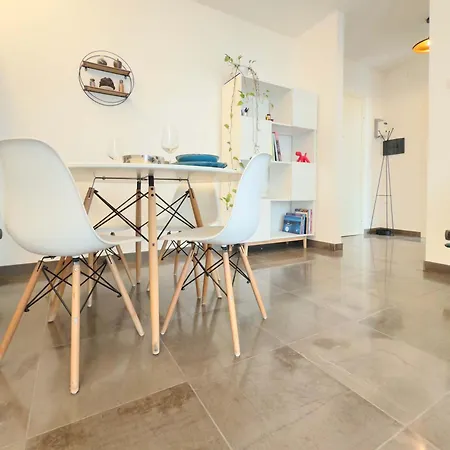 Casa Luca Center & Flat With Sunny Terrace